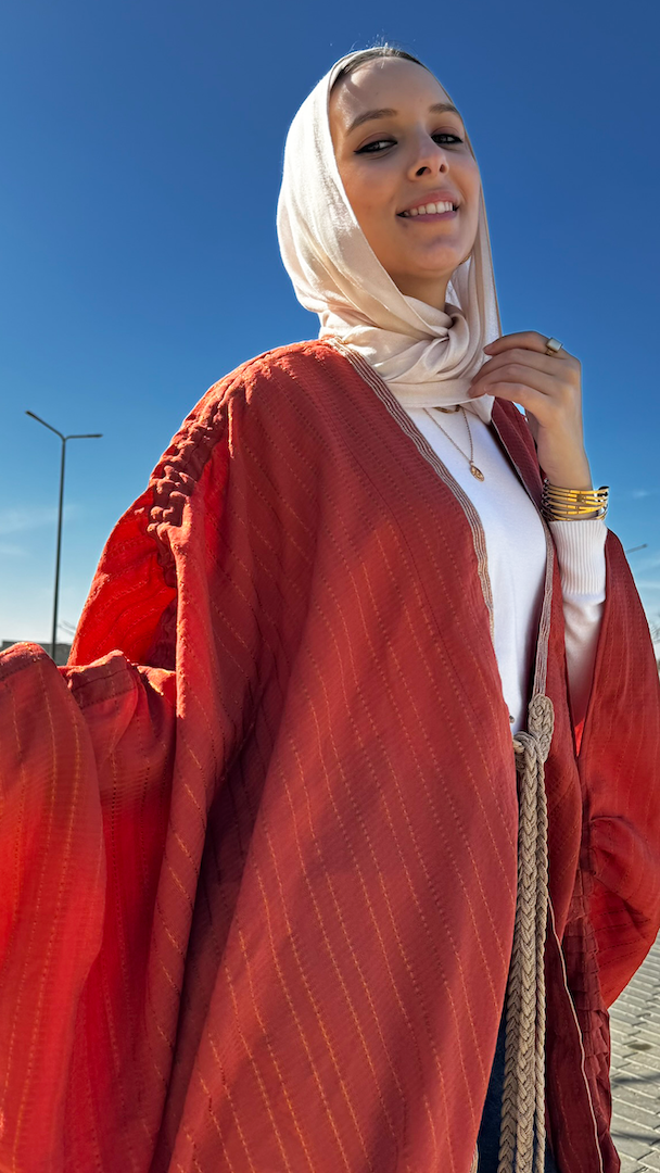 Image of A Flowing Statement of Elegance